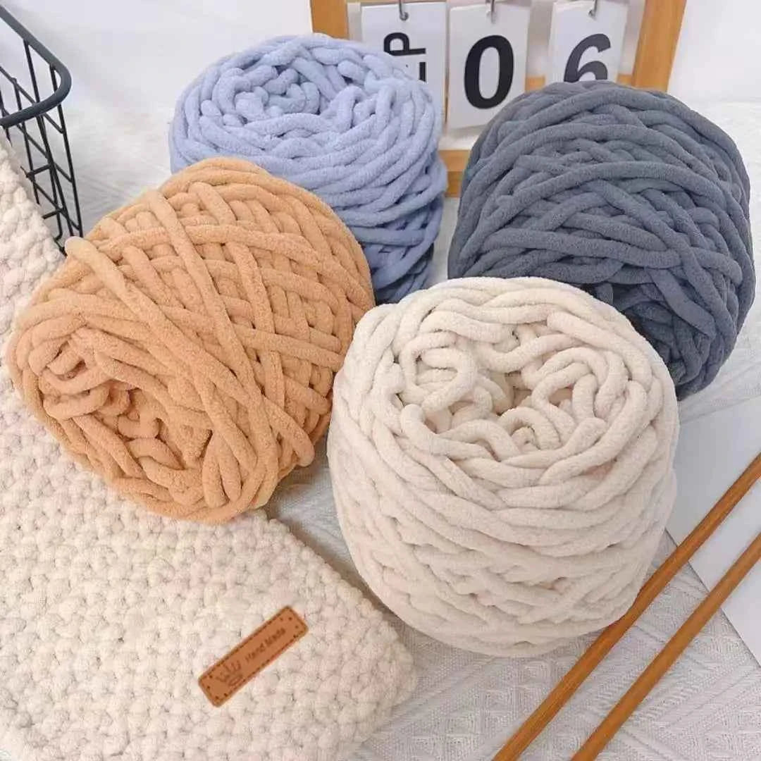 300g of Chenille Yarn - 20 Colors