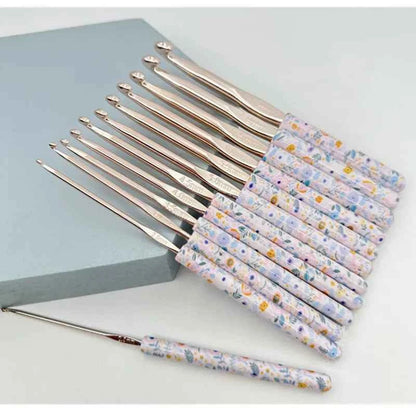 12 Crochet Hook Set with Colorful Flower Printed Handle