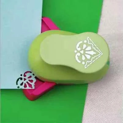 Flower Corner Punch for Scrapbooking