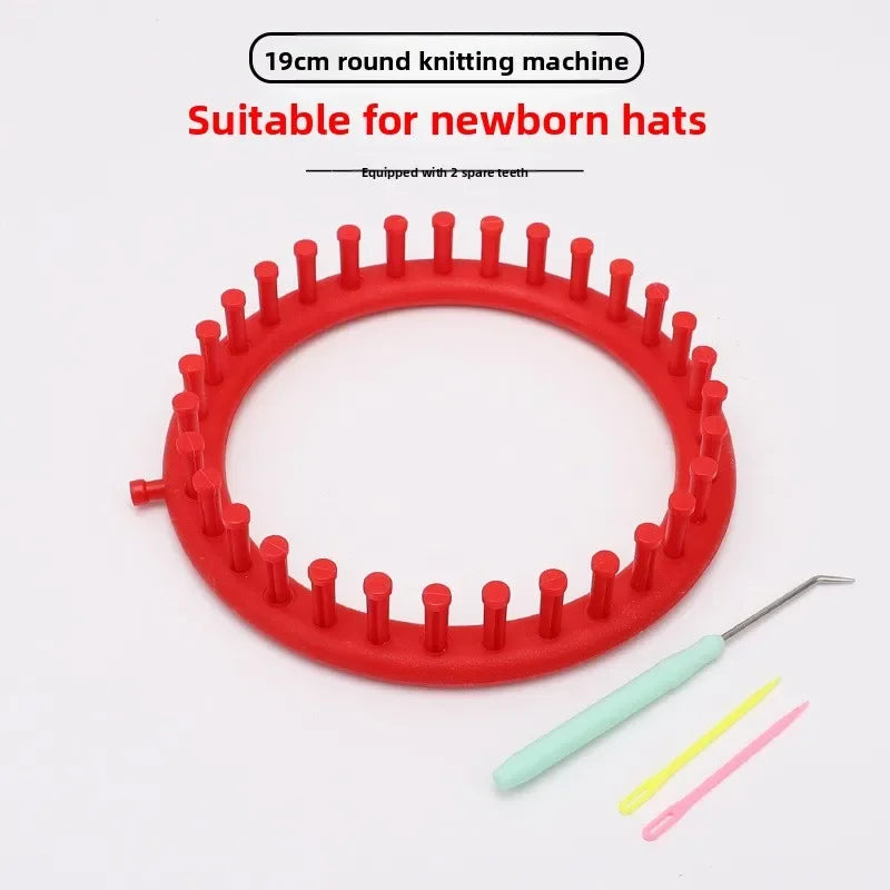 Beginners Plastic Knitting Loom - Round and Comb Tooth