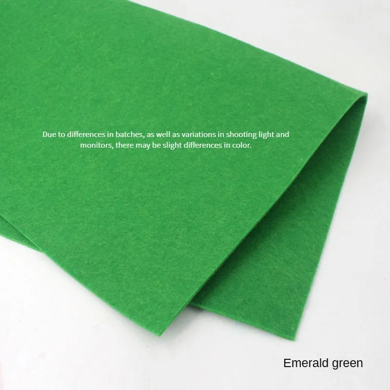Emerald green felt fabric 50x50cm