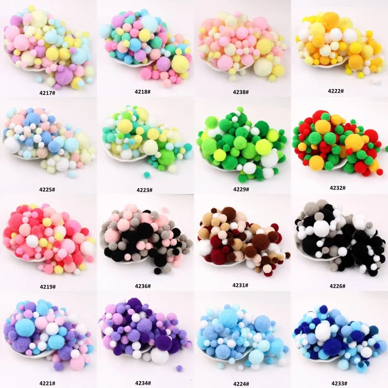 Multi Size Mix Colors Pompoms