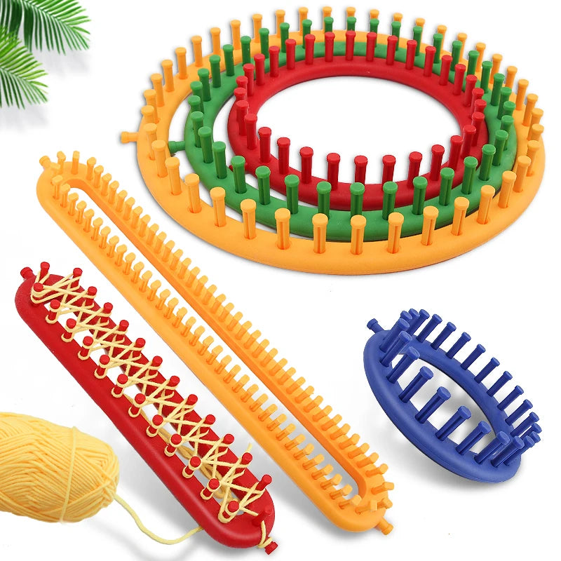 Oblong and round plastic knitting looms
