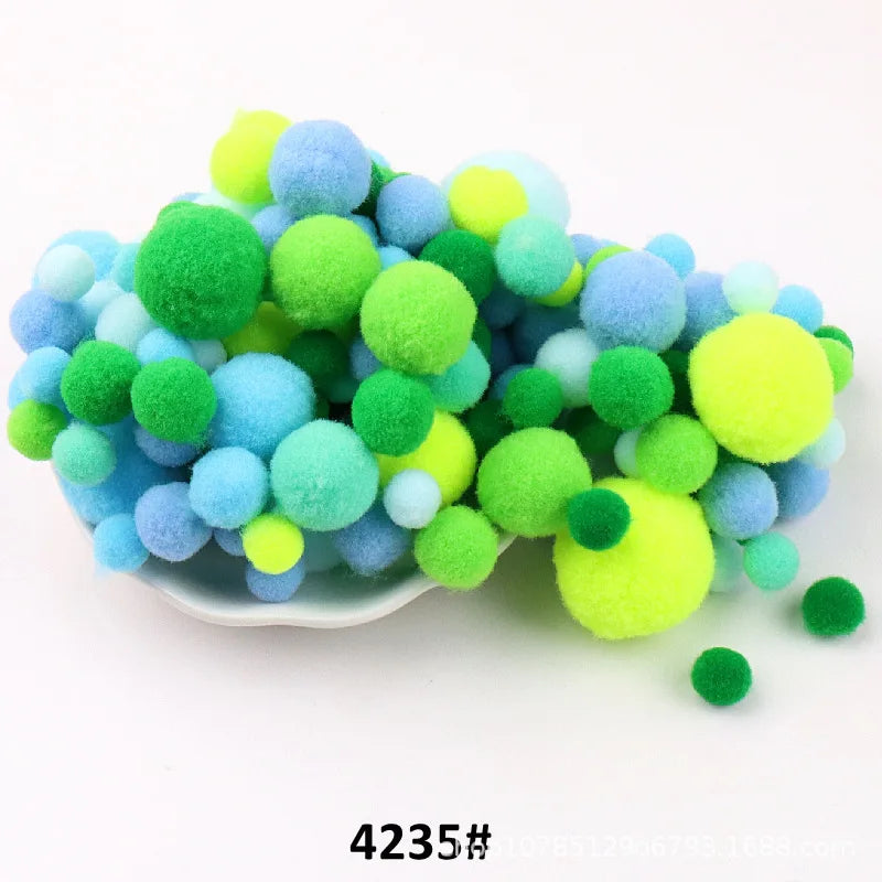 Multi Size Mix Colors Pompoms